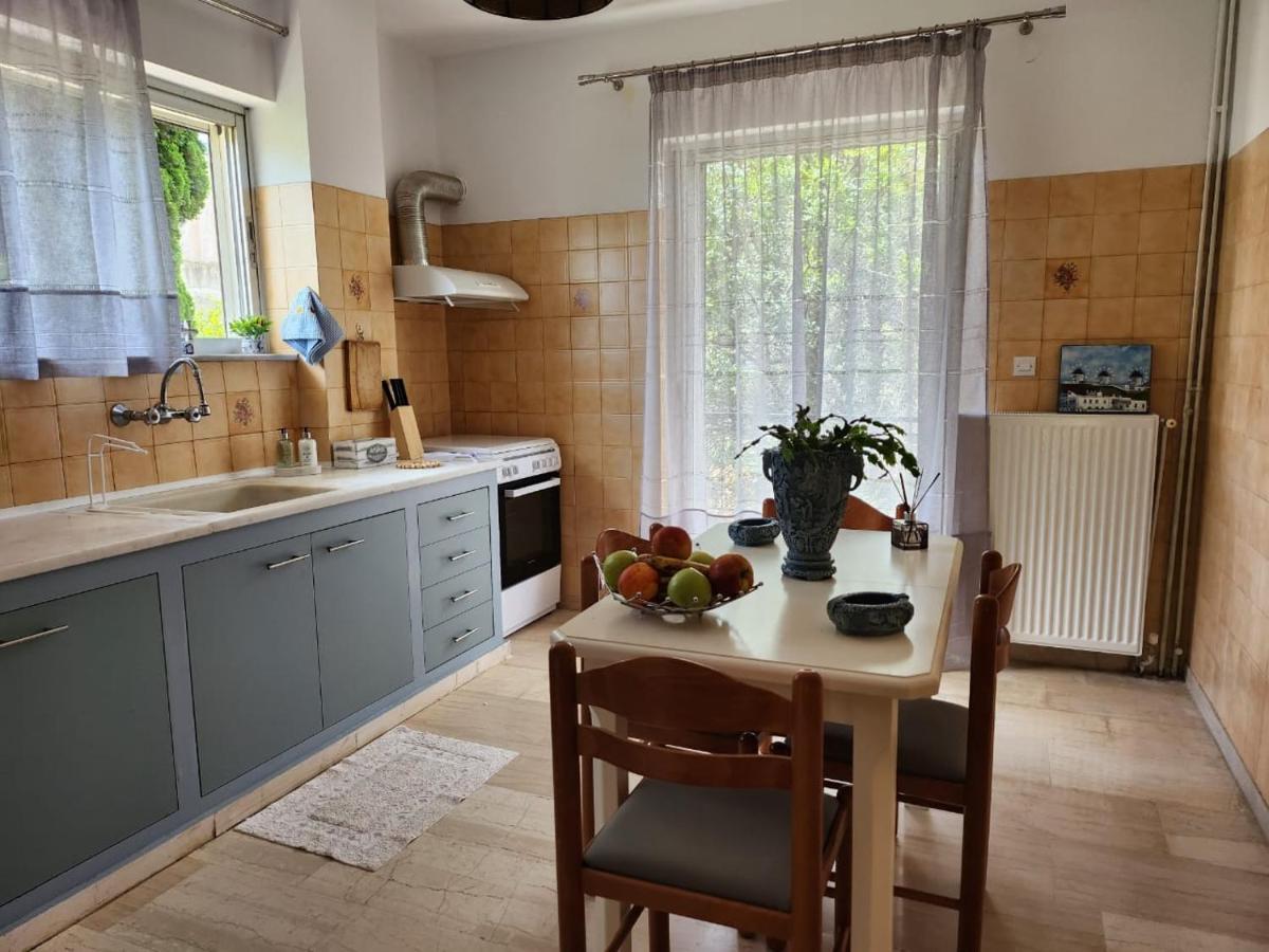 אנטיקירה Queen Aspri Apartment 3' Min To The Beach! מראה חיצוני תמונה